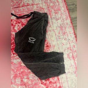 grey/black washed martha’s vineyard sweatpants missing tag size xs